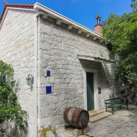 Dado Hébergement de vacances